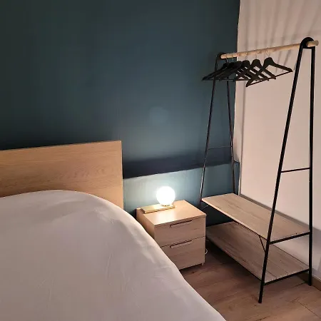 Apartament Emeraude - Hypercentre Historique Au Pied Du - Netflix Château-Thierry